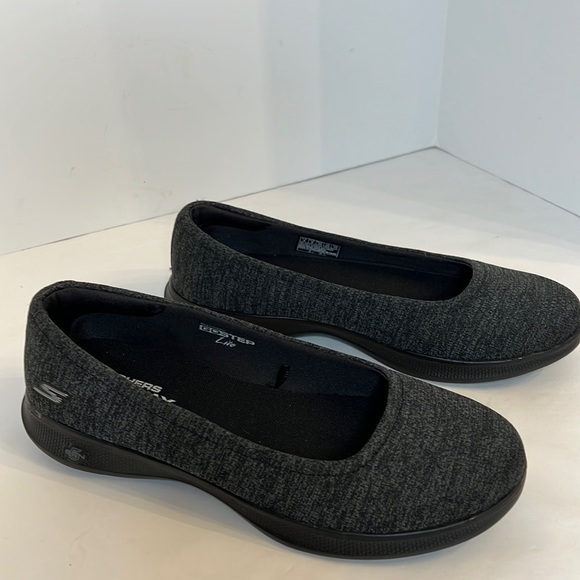 Skechers Shoes - SKECHERS GOGA MAX CHARCOAL SLIP-ON SHOES SZ 9